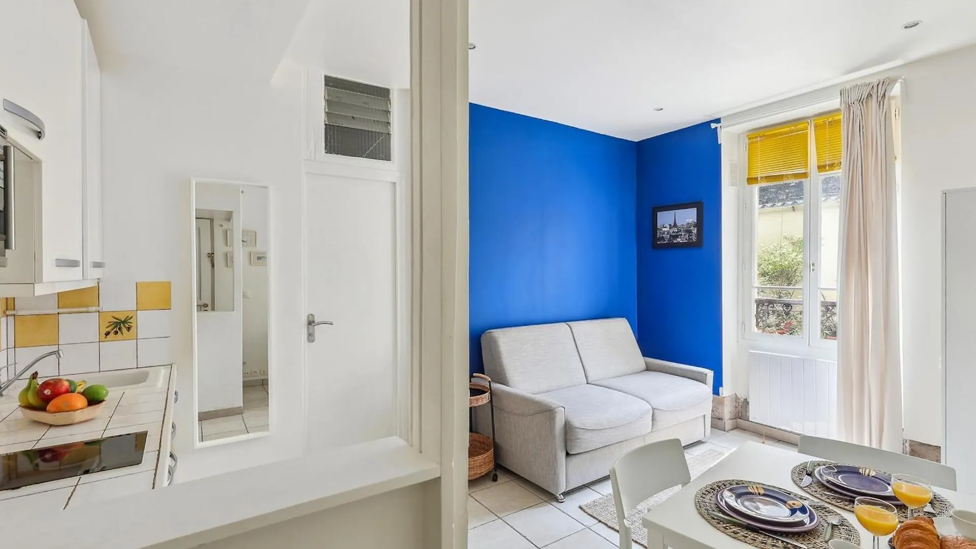 Pantheon & Latin Quarter - Cityapartmentstay Paris 0*,  France